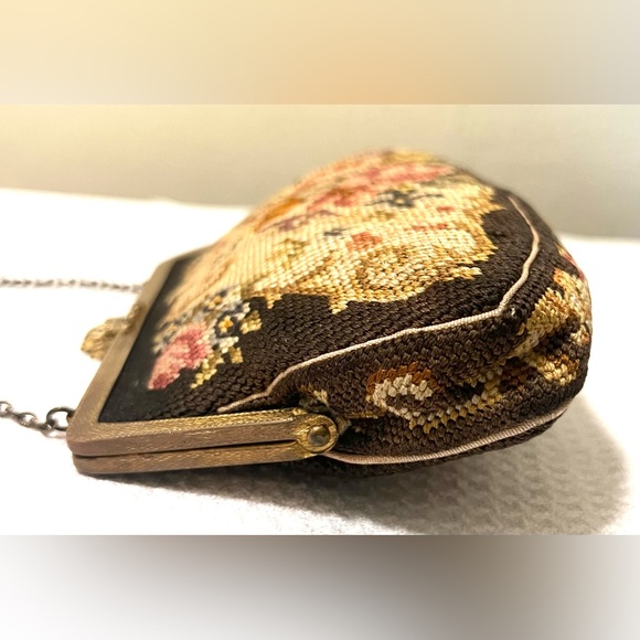 Vintage Petit Point Tapestry Purse 1930s Hand Stitched in Hungry - Picture 7 of 11